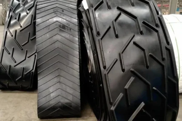 chevron-and-endless-conveyor-belt-500x500